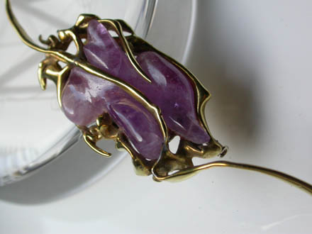 Broche améthyste 1961 Broche améthyste 1961