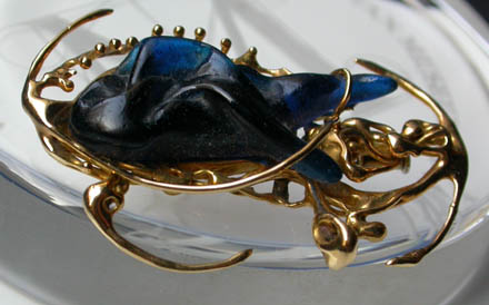 Broche cristal bleu 1963